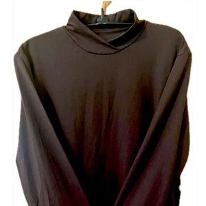 MOCK TURTLENECK